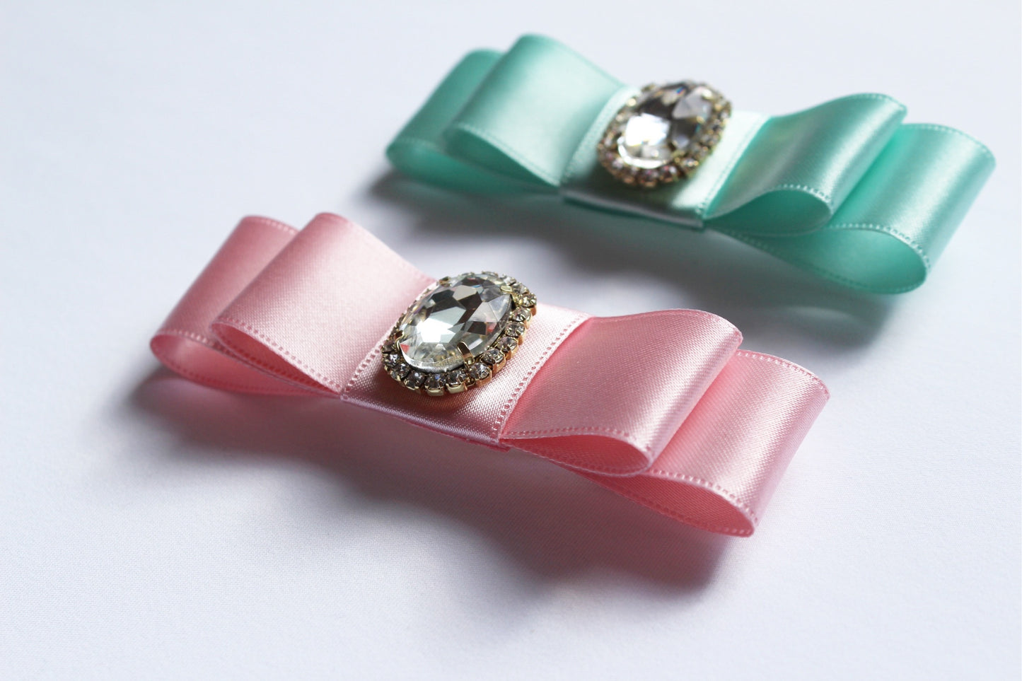 jewelry ribbon emerald