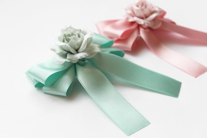 flower ribbon emerald