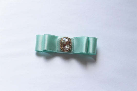 jewelry ribbon emerald